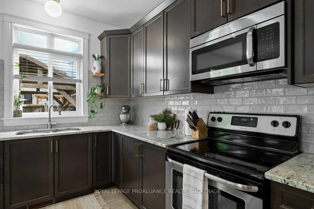Photo 12 of 1342 Atkinson Street, Kingston, City Northwest — HOMEH