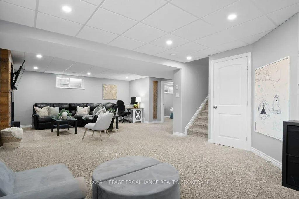 Photo 30 of 1342 Atkinson Street, Kingston, City Northwest — HOMEH