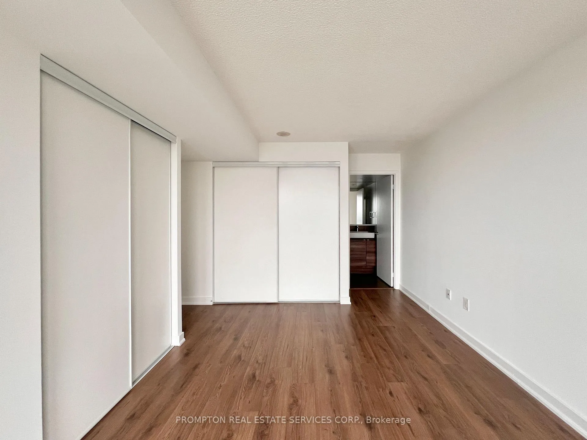 Photo 16 of Unit 608, 121 Mcmahon Drive, North York, Bayview Village — HOMEH
