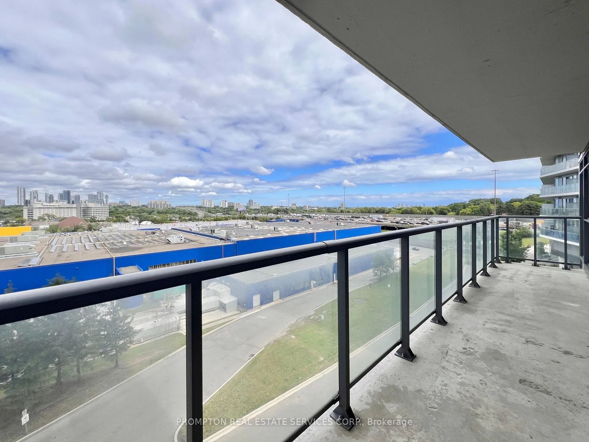 Photo 33 of Unit 608, 121 Mcmahon Drive, North York, Bayview Village — HOMEH