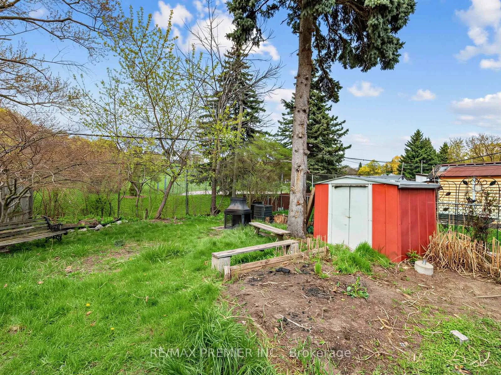 Photo 29 of 126 Langden Avenue, Toronto, Rockcliffe-Smythe — HOMEH