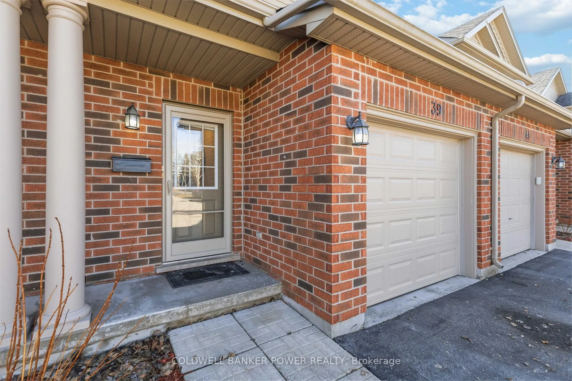 Photo 3 of Unit 39, 1059 Whetherfield Street, London, North M — HOMEH
