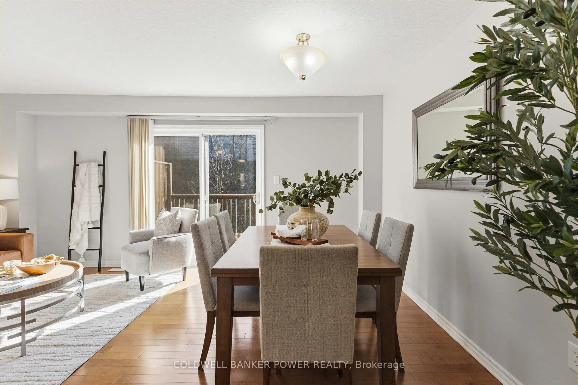 Photo 15 of Unit 39, 1059 Whetherfield Street, London, North M — HOMEH