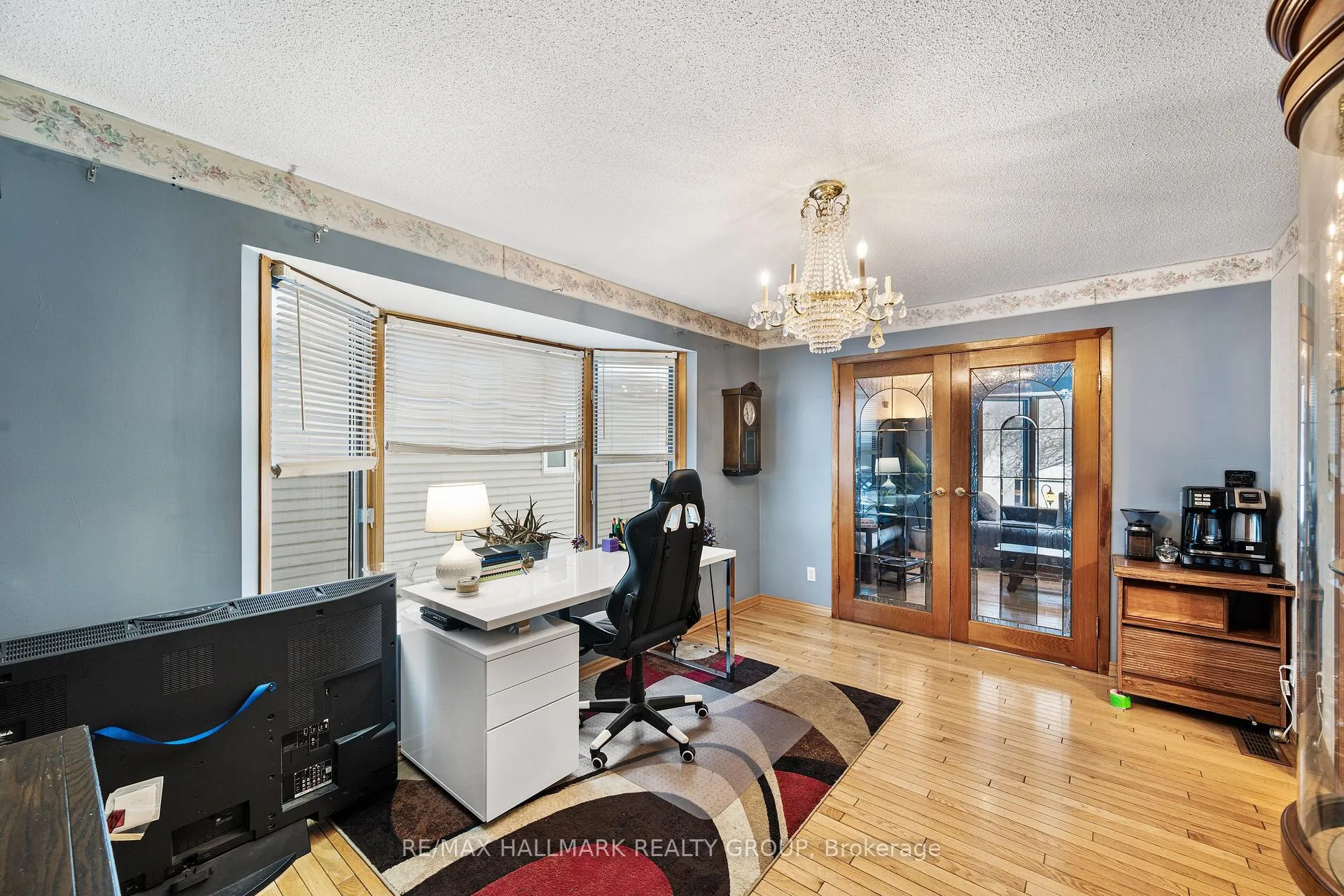 Photo 16 of 477 Duvernay Drive, Ottawa, Queenswood Heights South — HOMEH