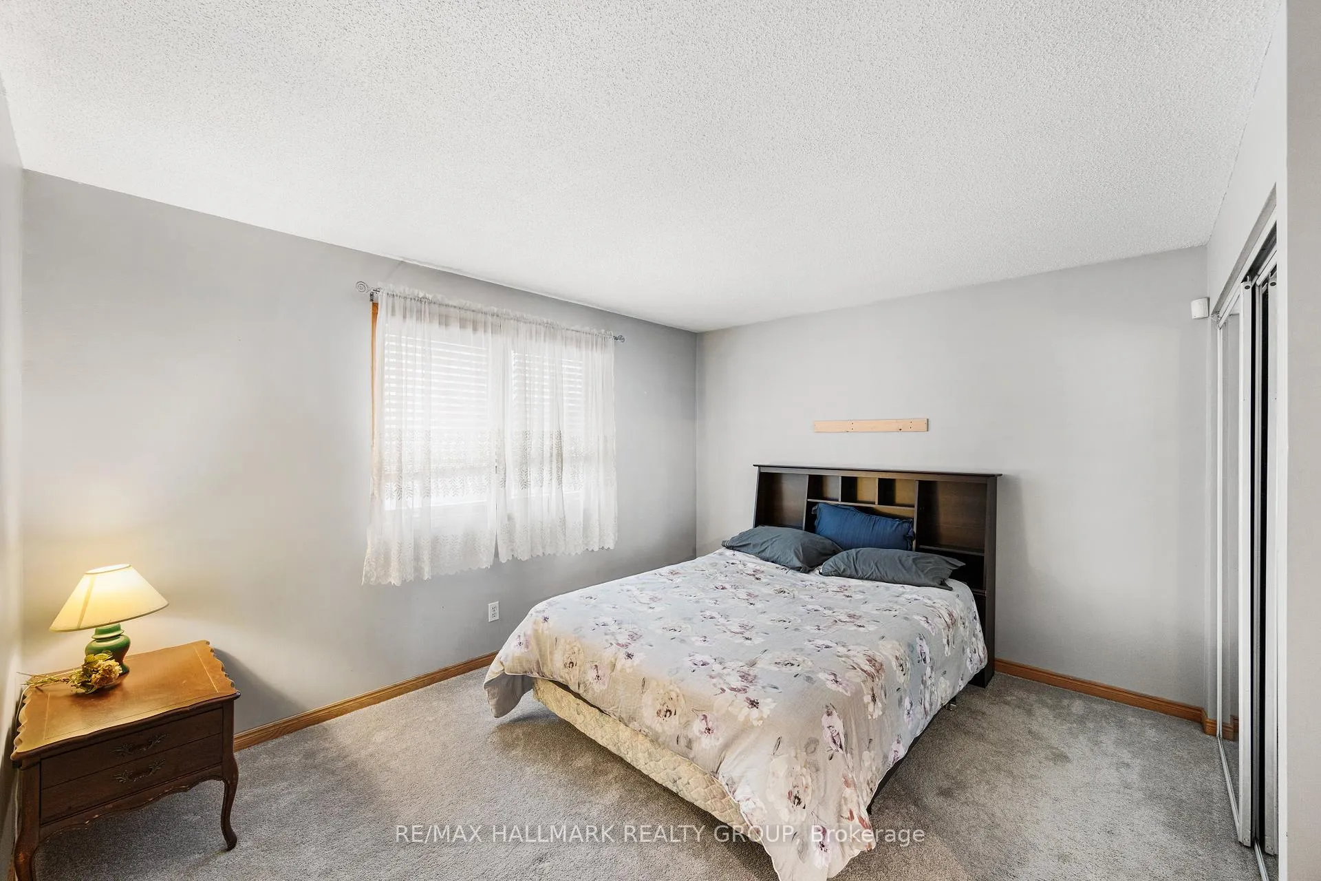 Photo 26 of 477 Duvernay Drive, Ottawa, Queenswood Heights South — HOMEH