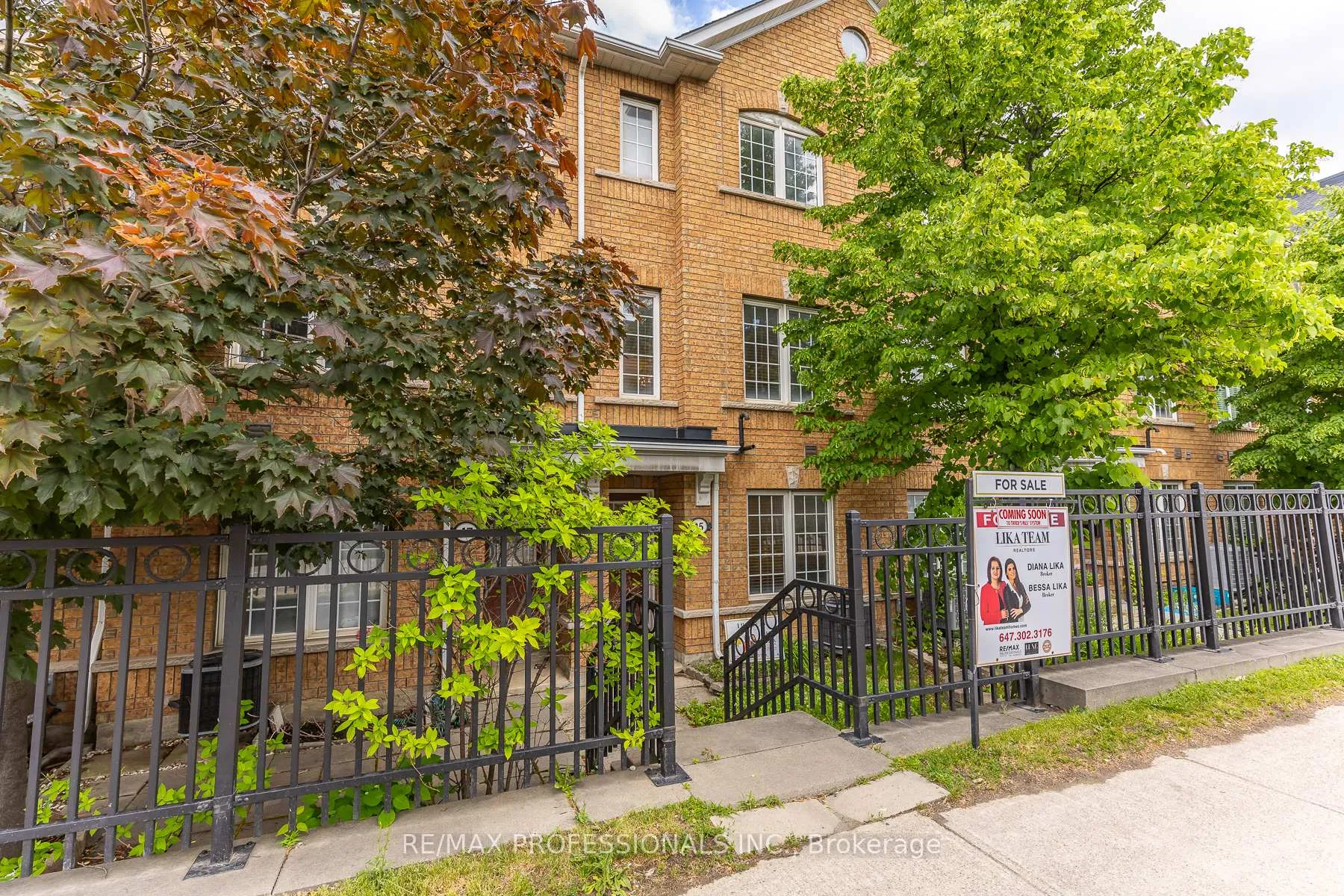 Front of 45 Weston Road
