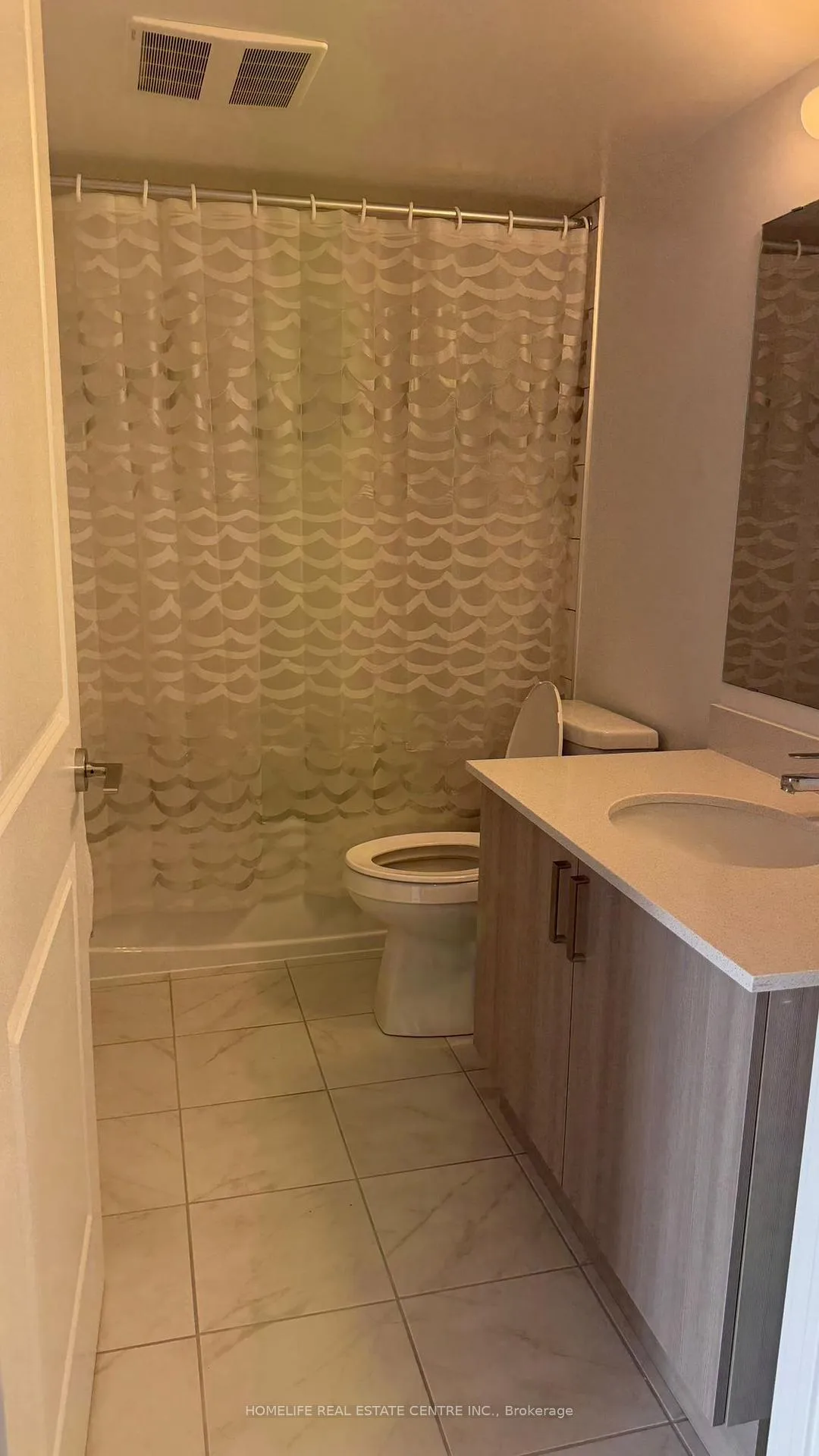 Photo 10 of Unit 2201, 1010 Sandy Beach Road, Pickering, Bay Ridges — HOMEH