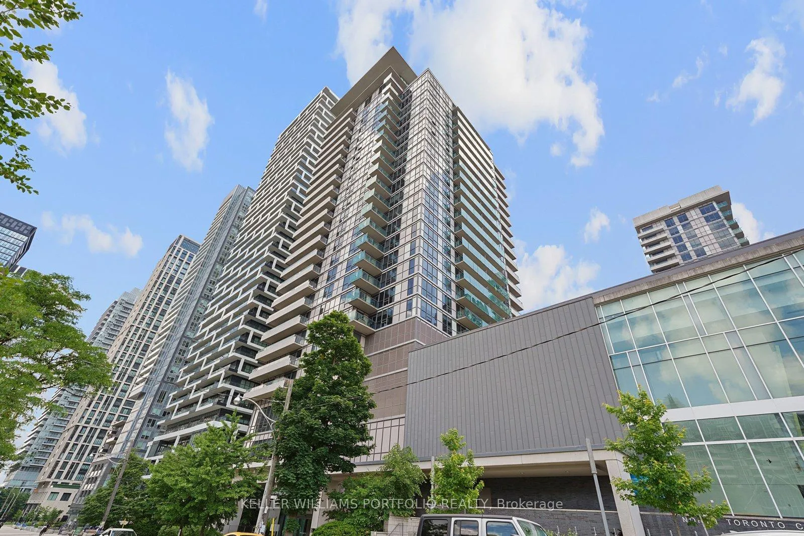 Front of Unit 1504, 25 Broadway Avenue
