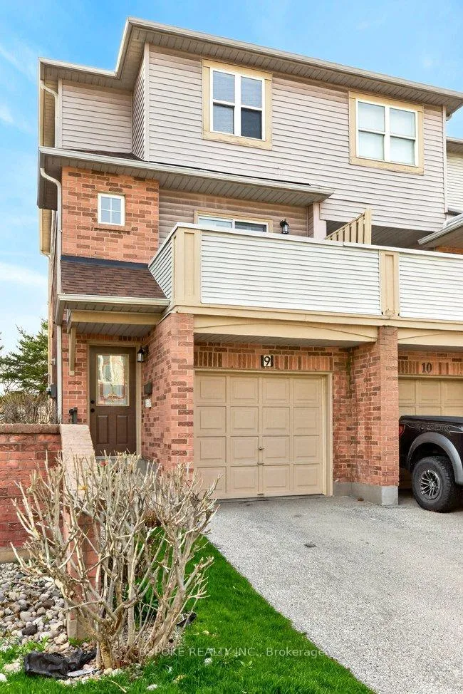 Photo 2 of Unit 9, 2531 Northampton Boulevard, Burlington, Headon — HOMEH