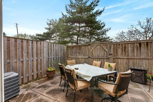 Photo 33 of Unit 9, 2531 Northampton Boulevard, Burlington, Headon — HOMEH