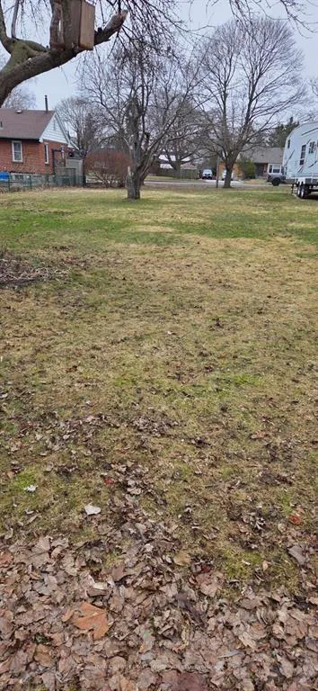 Photo 3 of 1042 Dearness Drive, London, South Y — HOMEH