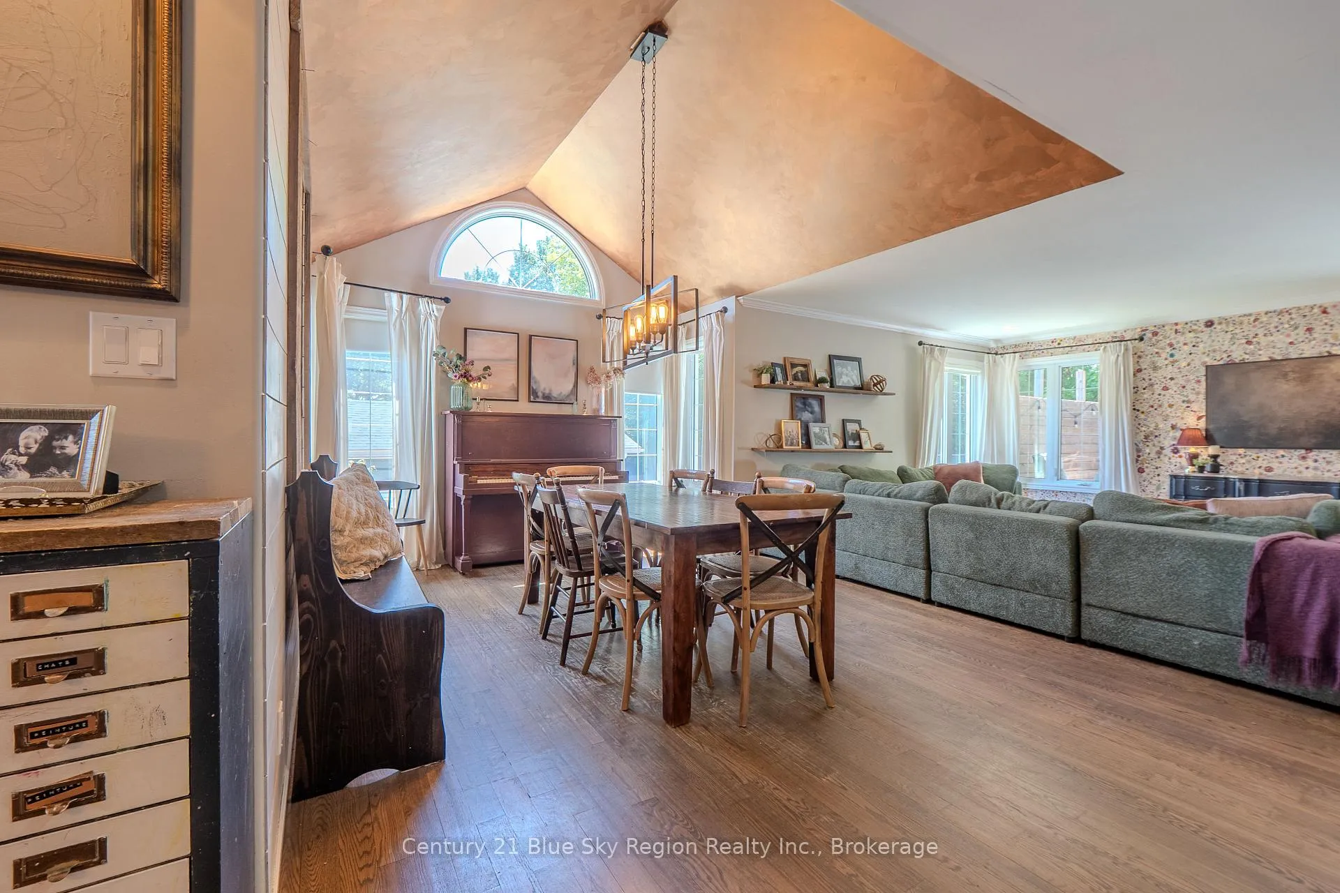 Photo 12 of 448 Holditch Street, West Nipissing, Sturgeon Falls — HOMEH