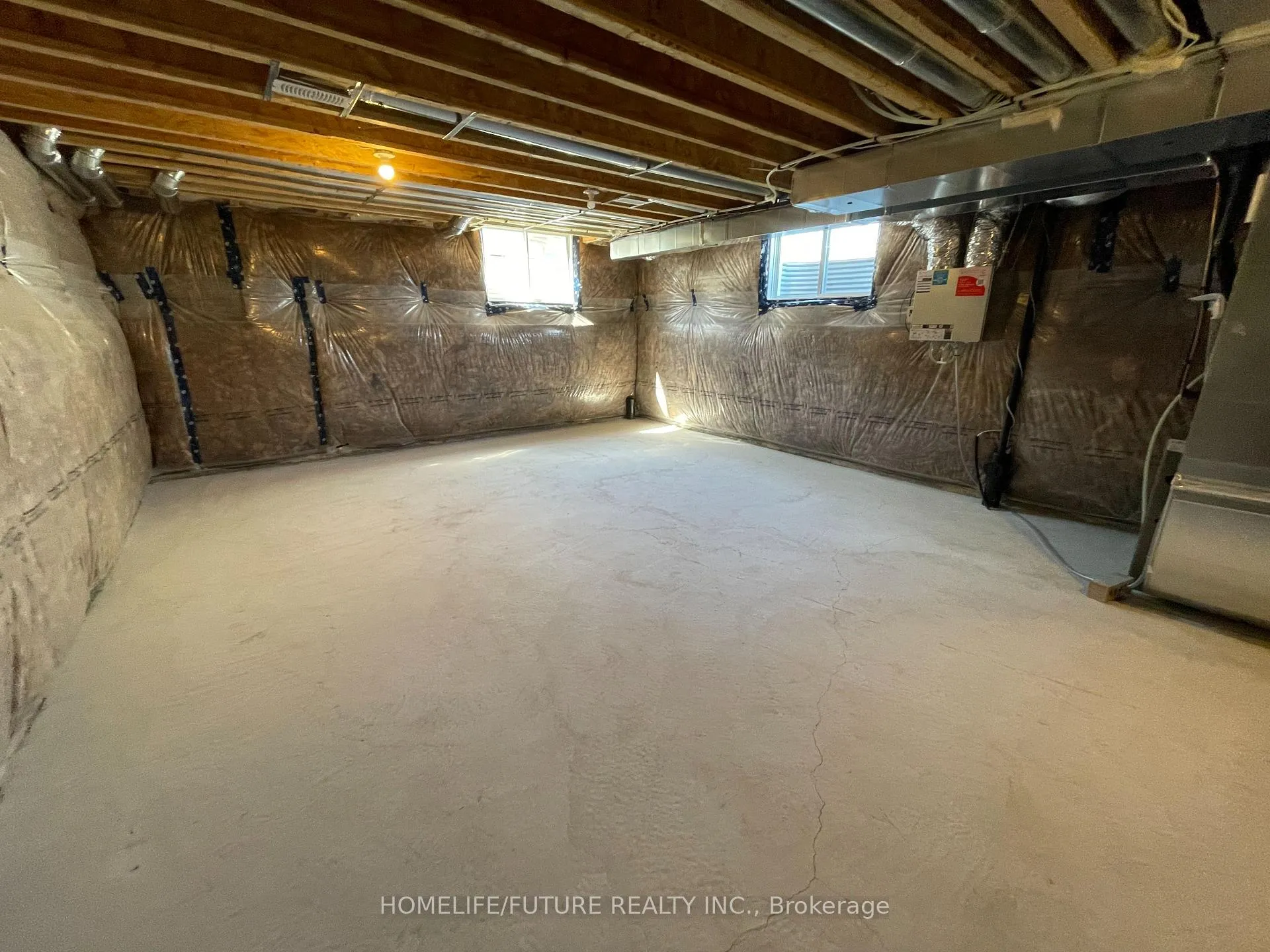 Photo 7 of 46 Sanderson Drive, Kawartha Lakes, Lindsay — HOMEH