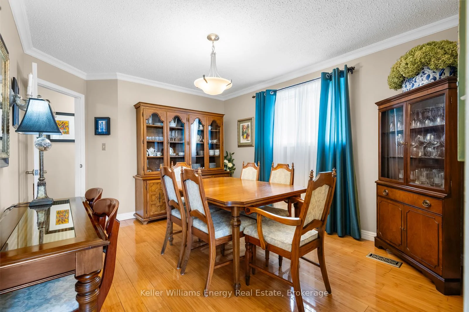 Photo 15 of 707 Whistler Drive, Oshawa, Northglen — HOMEH