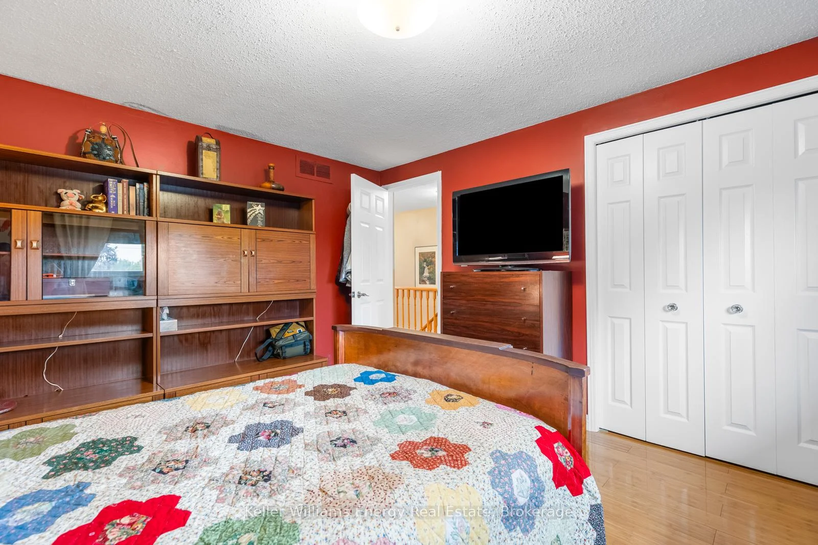 Photo 22 of 707 Whistler Drive, Oshawa, Northglen — HOMEH
