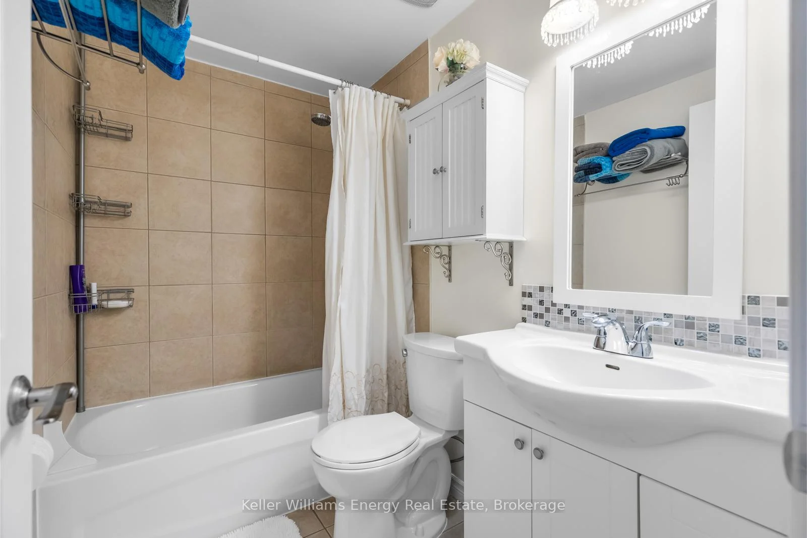 Photo 27 of 707 Whistler Drive, Oshawa, Northglen — HOMEH