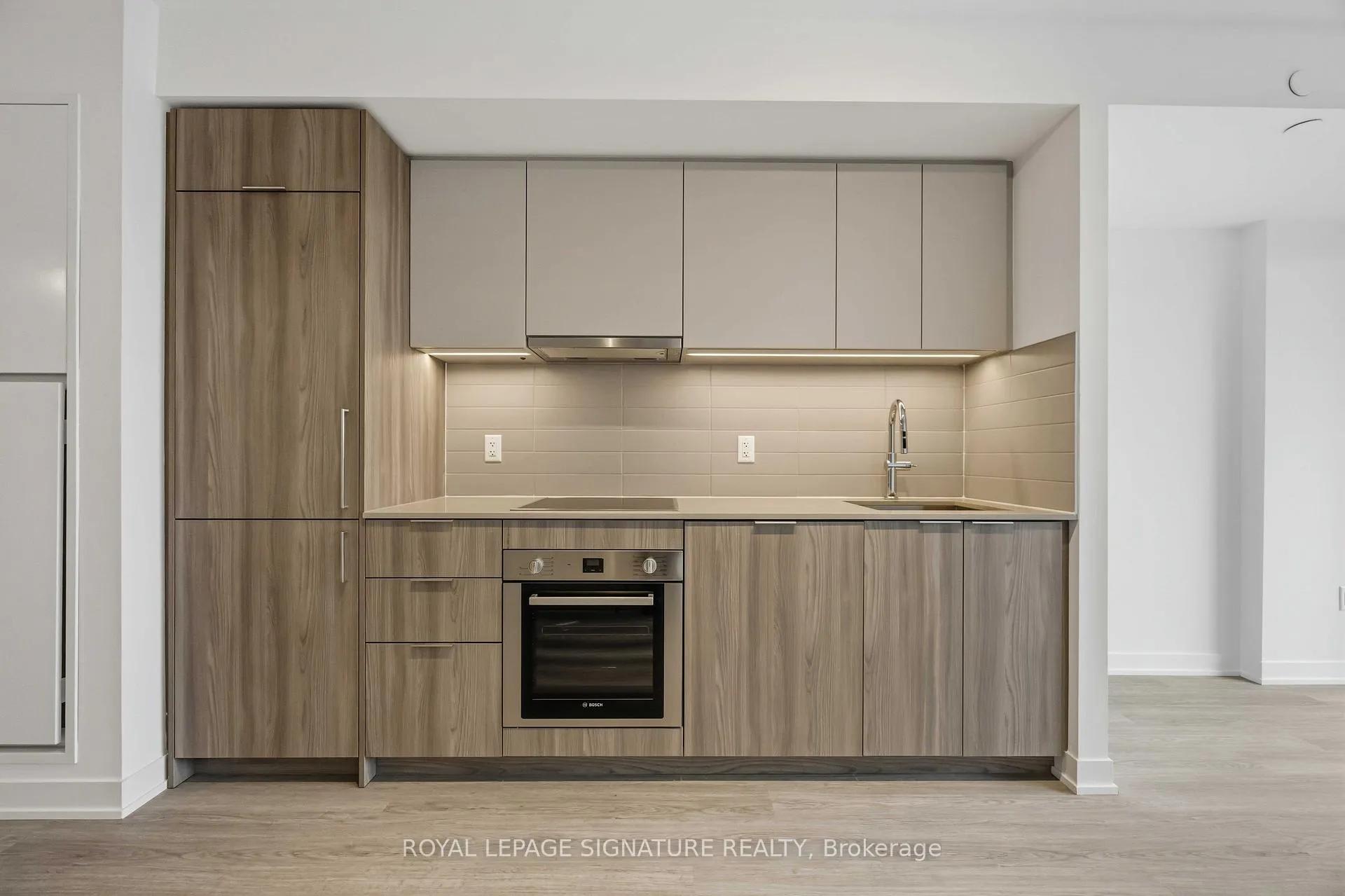 Photo 14 of Unit 413, 15 David Salomon Drive, Toronto, Flemingdon Park — HOMEH