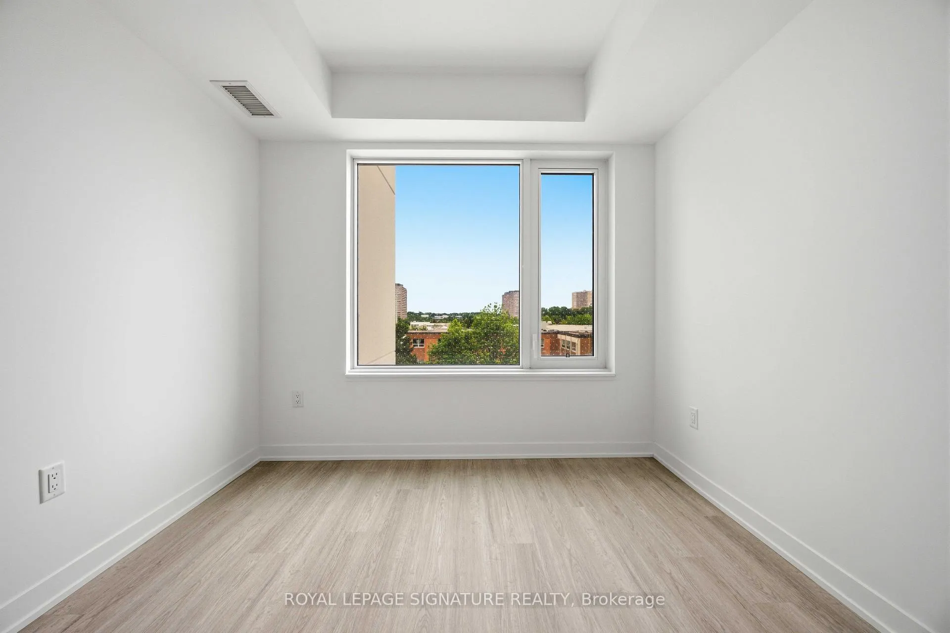 Photo 26 of Unit 413, 15 David Salomon Drive, Toronto, Flemingdon Park — HOMEH