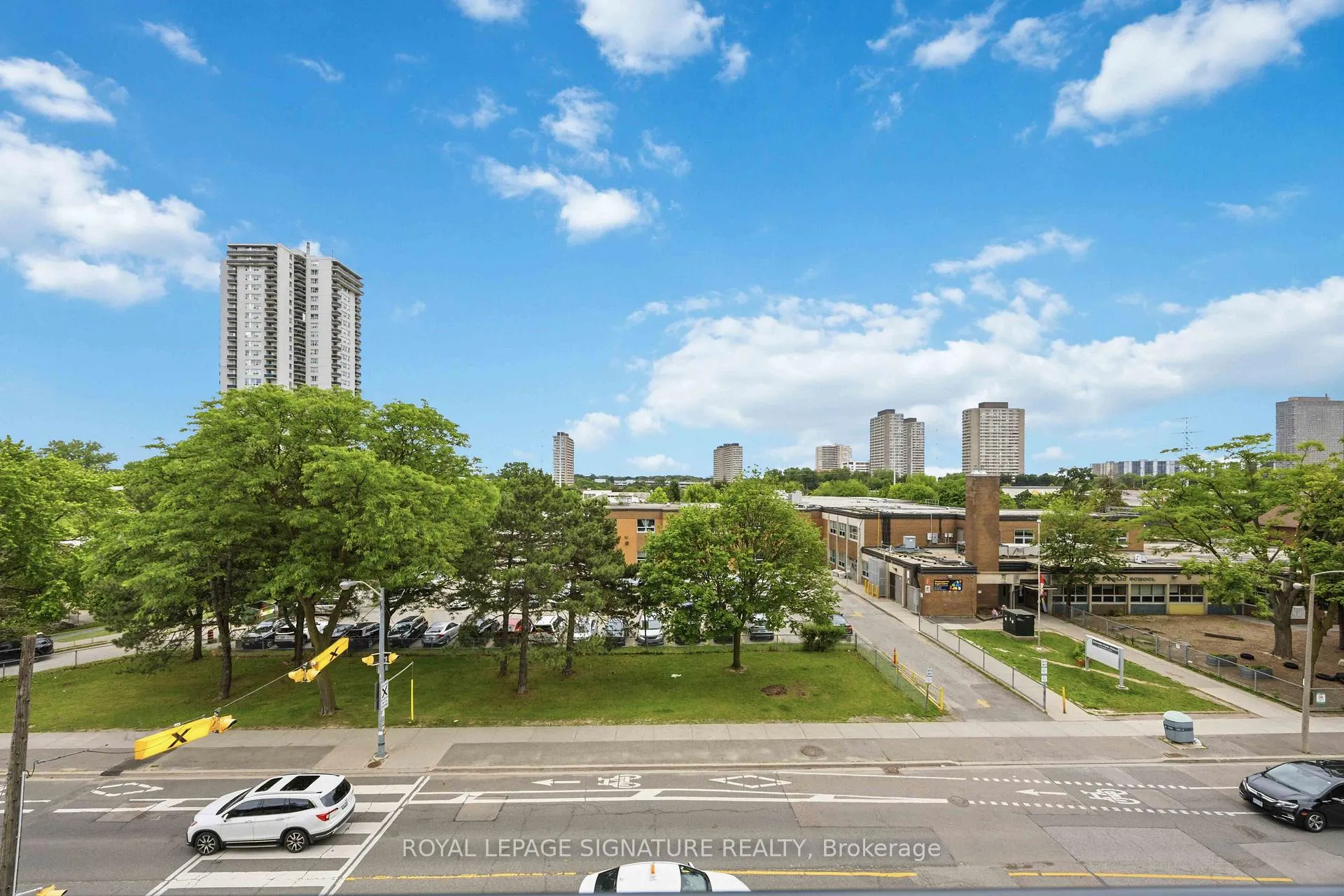 Photo 33 of Unit 413, 15 David Salomon Drive, Toronto, Flemingdon Park — HOMEH