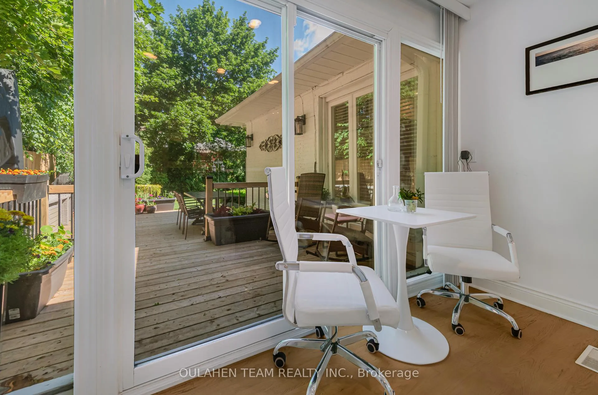 Photo 13 of 28 Uplands Avenue, Vaughan, Uplands — HOMEH