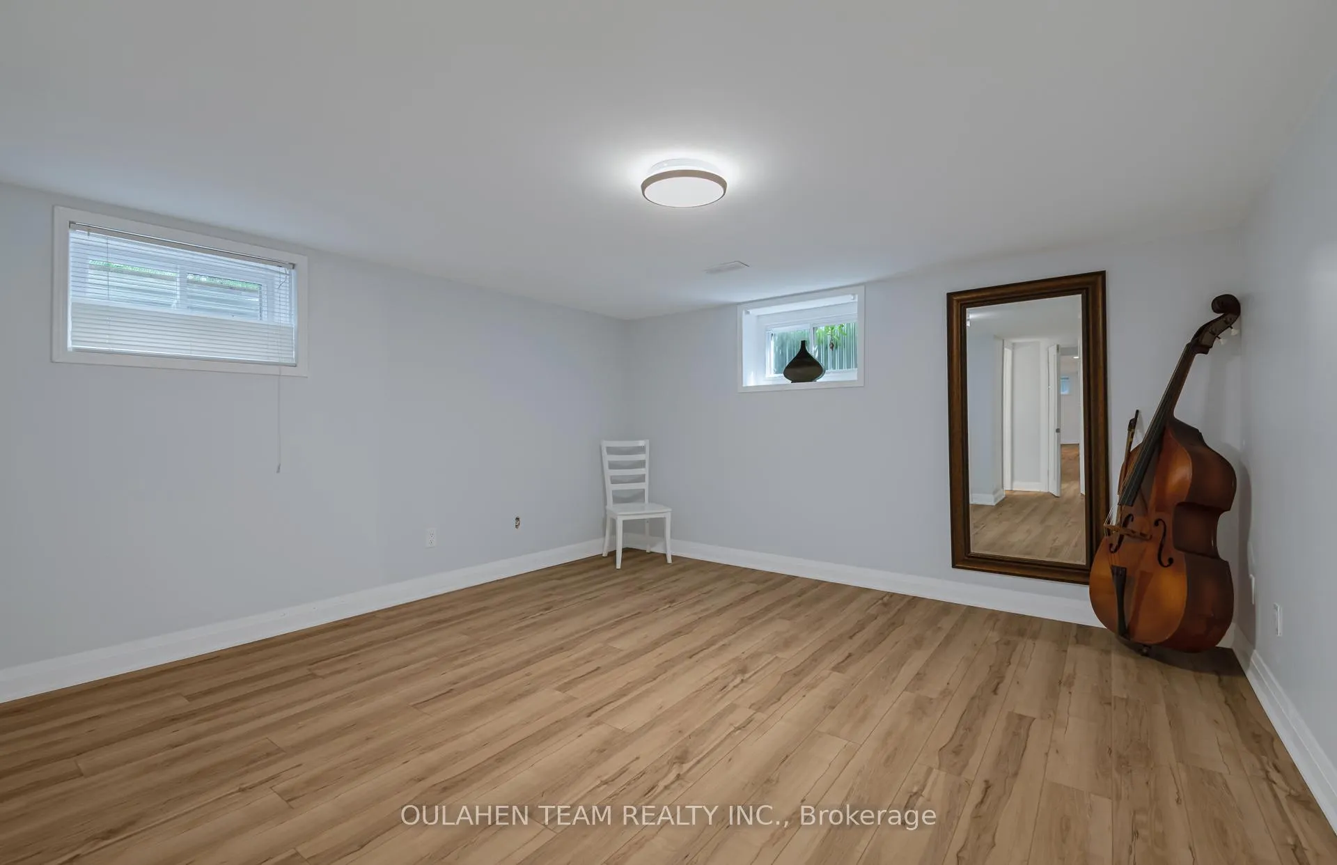 Photo 29 of 28 Uplands Avenue, Vaughan, Uplands — HOMEH