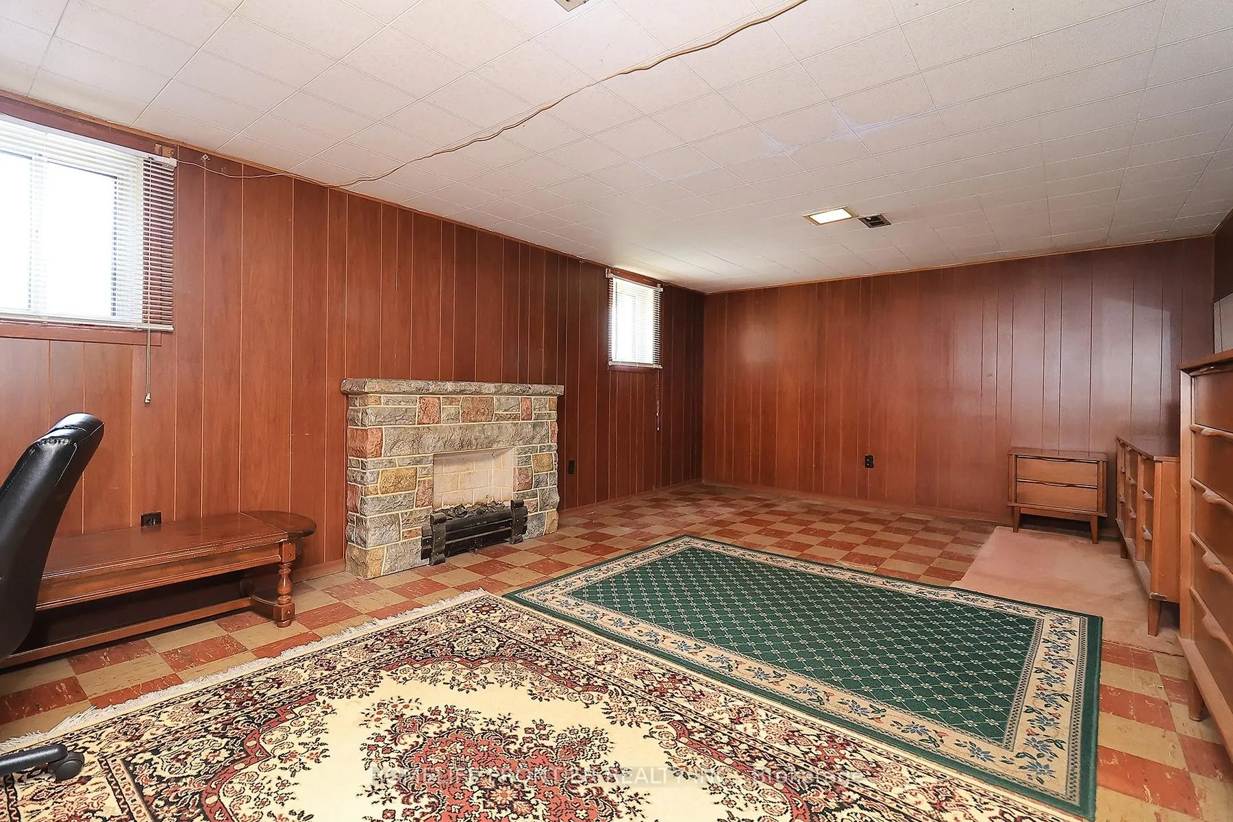 Photo 18 of 120 North Carson Street, Etobicoke, Alderwood — HOMEH