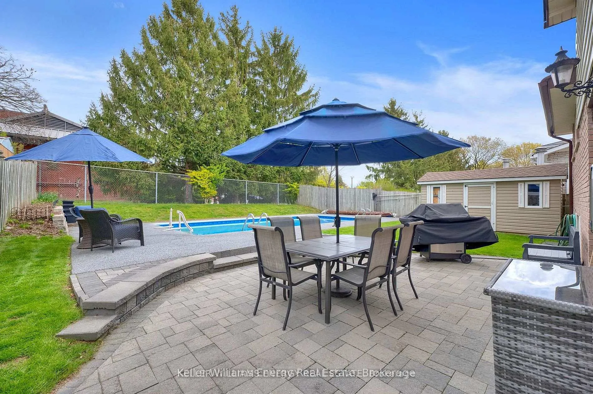 Photo 21 of 693 Waverly Street N, Oshawa, Northglen — HOMEH