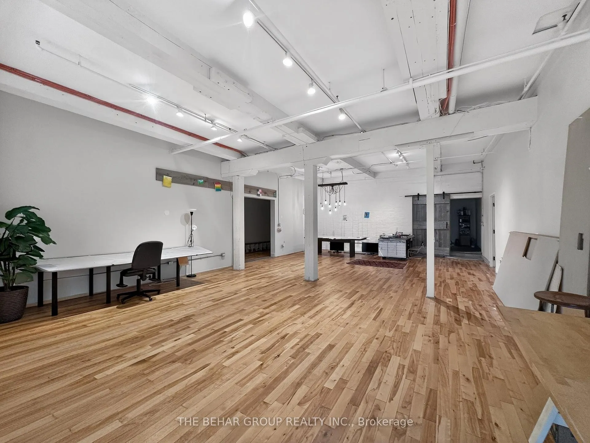 Photo 5 of 65 Bellwoods Avenue, Toronto, Trinity-Bellwoods — HOMEH