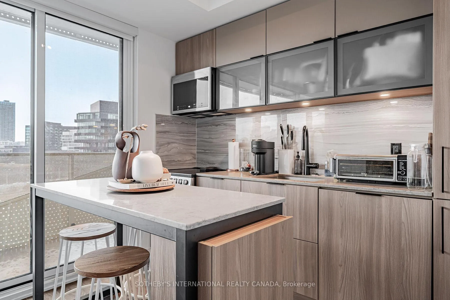 Photo 6 of Unit 1018, 60 Tannery Road, Toronto, Waterfront Communities — HOMEH