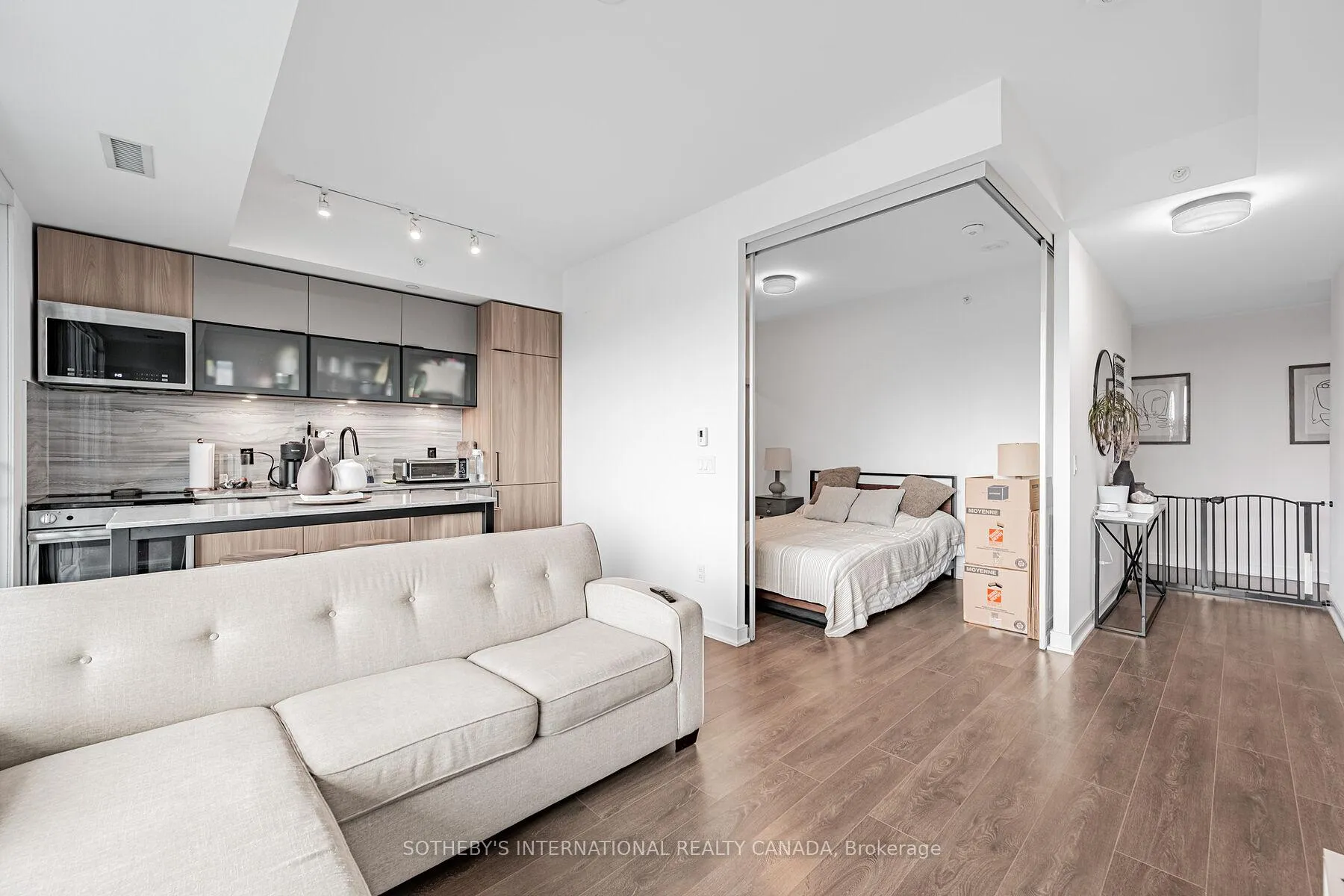 Photo 14 of Unit 1018, 60 Tannery Road, Toronto, Waterfront Communities — HOMEH