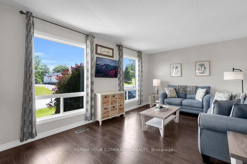 Photo 21 of 173 Park Street, Brock, Cannington — HOMEH