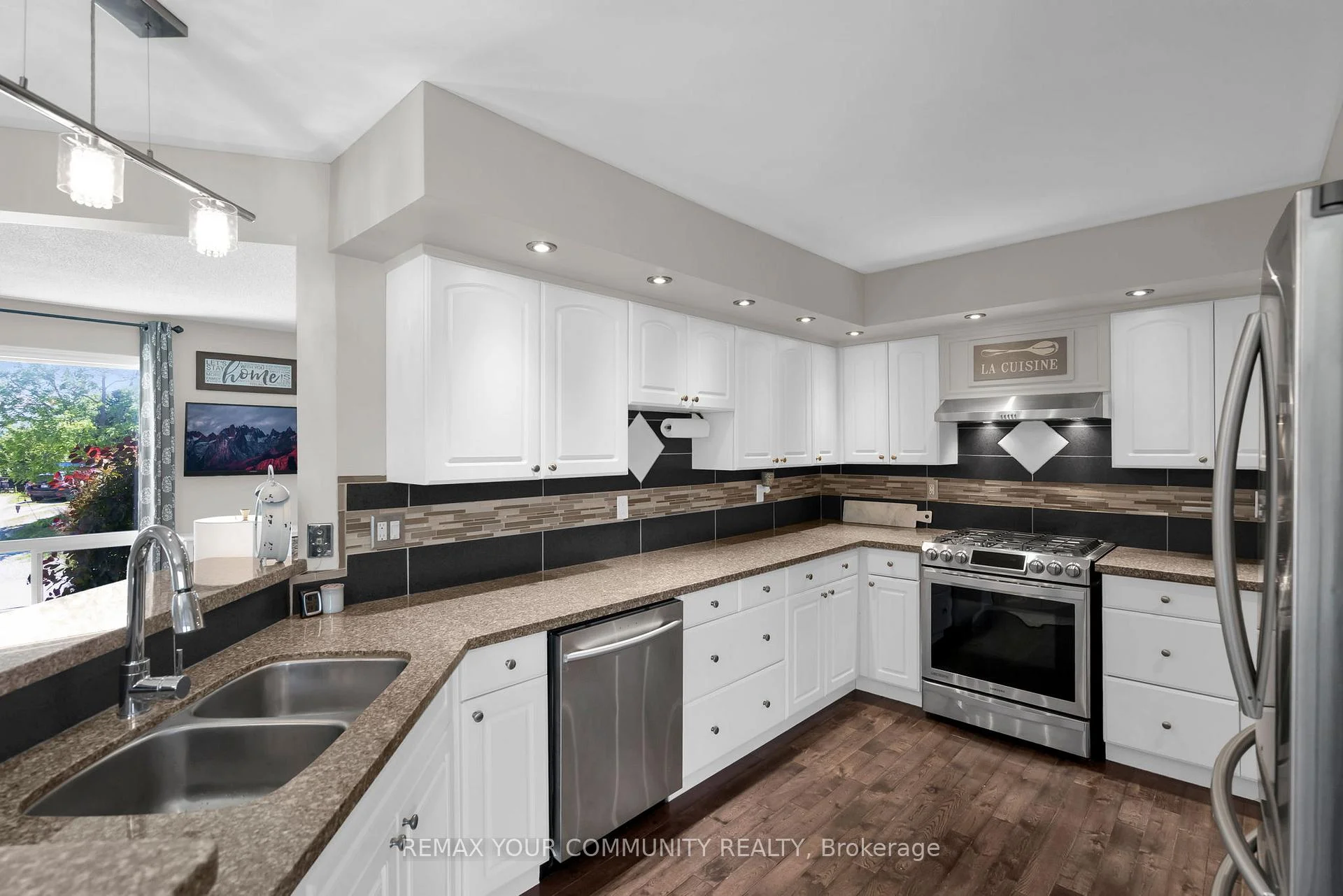 Photo 51 of 173 Park Street, Brock, Cannington — HOMEH