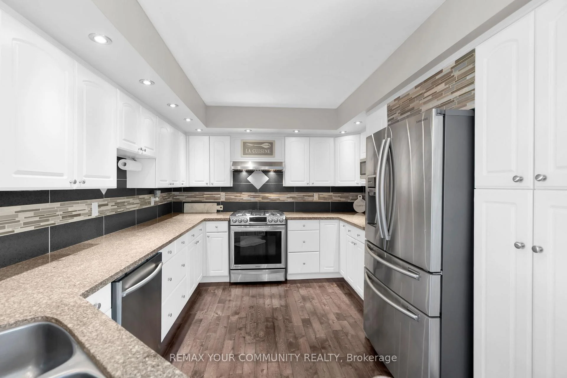 Photo 53 of 173 Park Street, Brock, Cannington — HOMEH