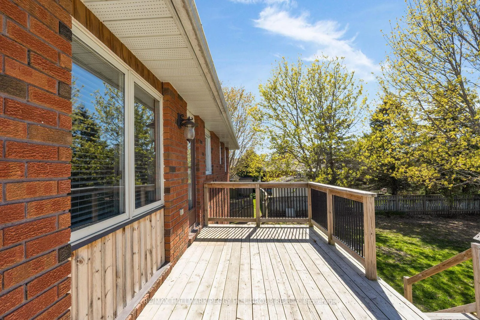 Photo 13 of 16 Glenview Avenue, Springwater, Elmvale — HOMEH