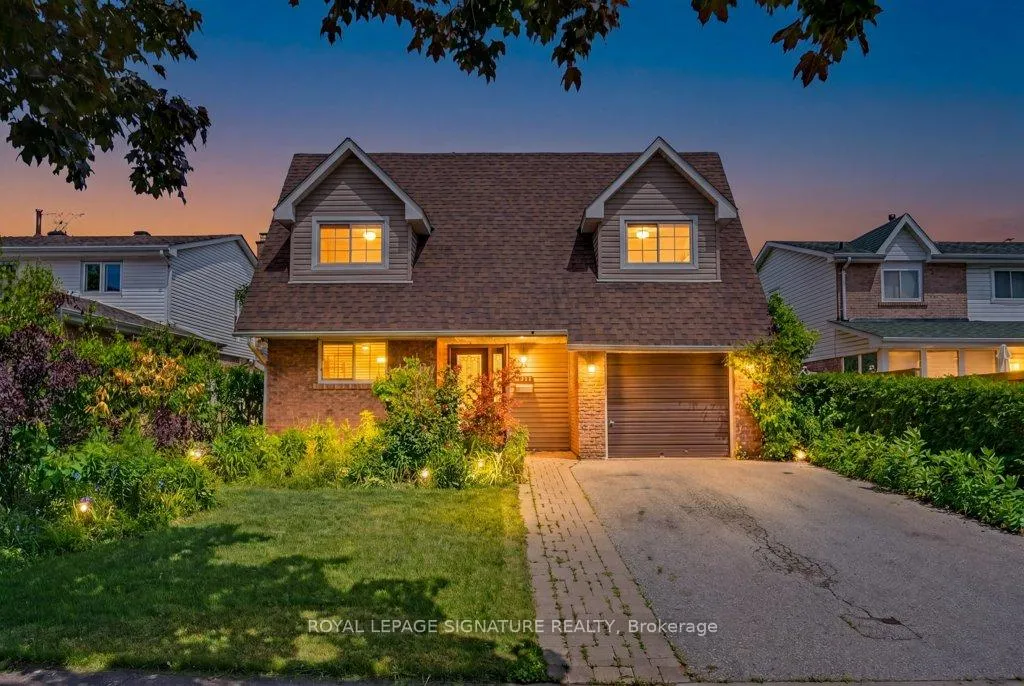 Photo 1 of 1580 Alwin Circle, Pickering, Village East — HOMEH