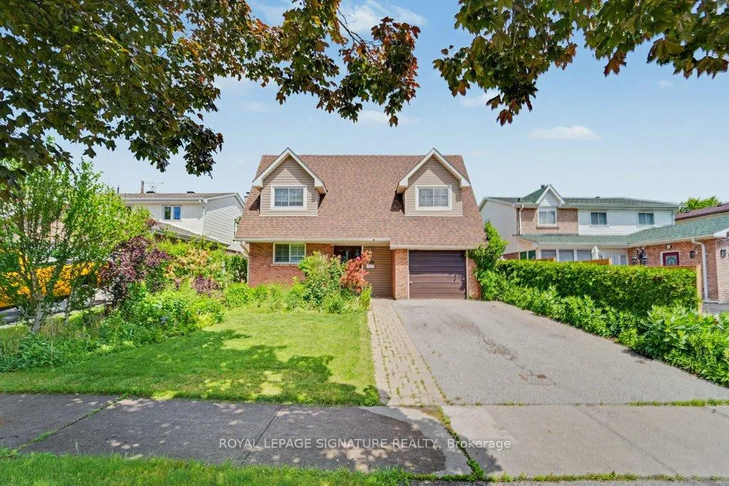 Photo 2 of 1580 Alwin Circle, Pickering, Village East — HOMEH