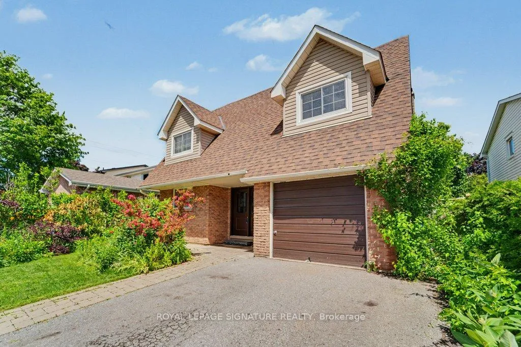 Photo 4 of 1580 Alwin Circle, Pickering, Village East — HOMEH