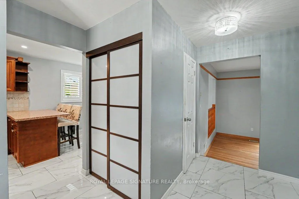 Photo 8 of 1580 Alwin Circle, Pickering, Village East — HOMEH