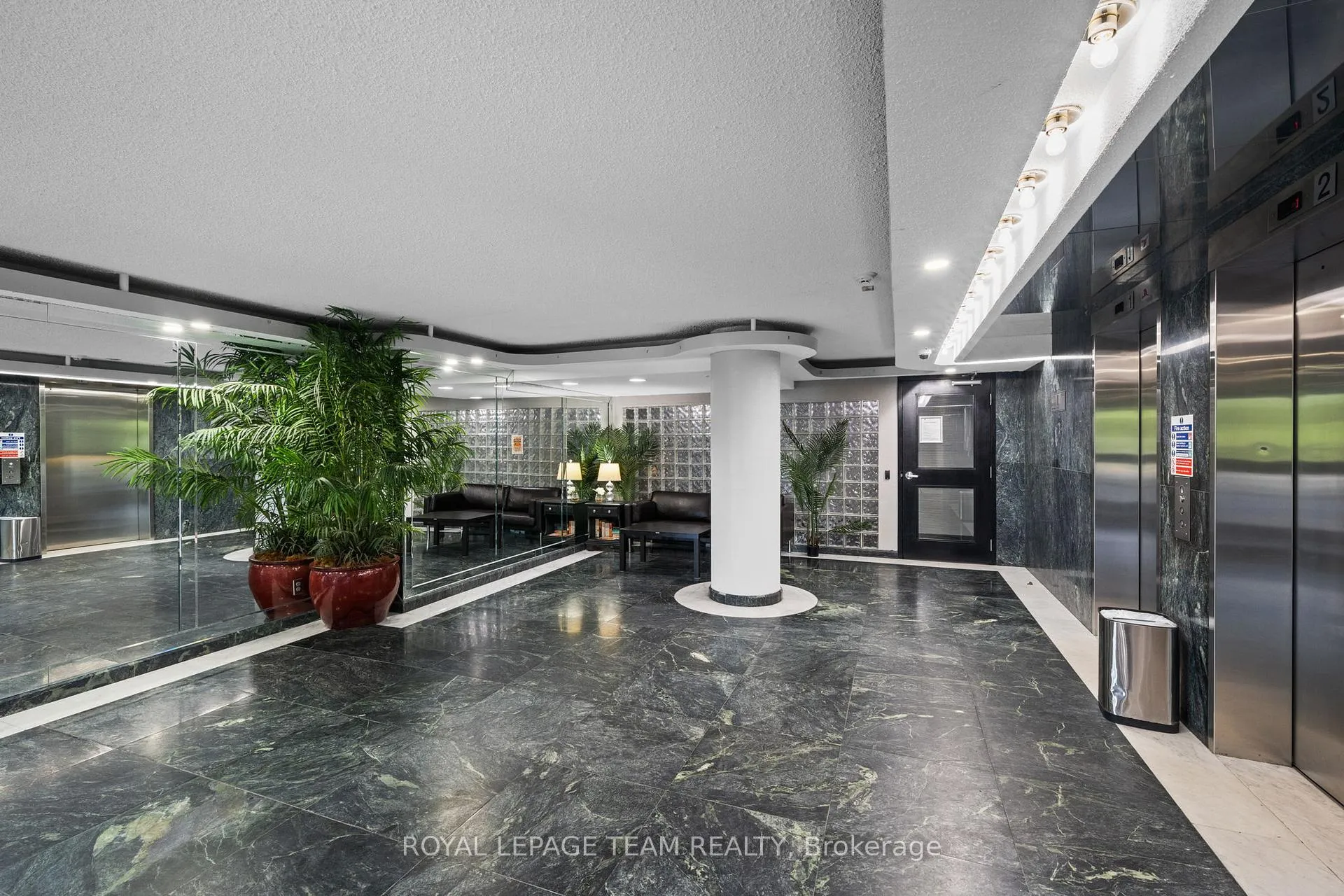 Photo 4 of Unit 611, 1440 Heron Road, Ottawa, Heron Gate — HOMEH