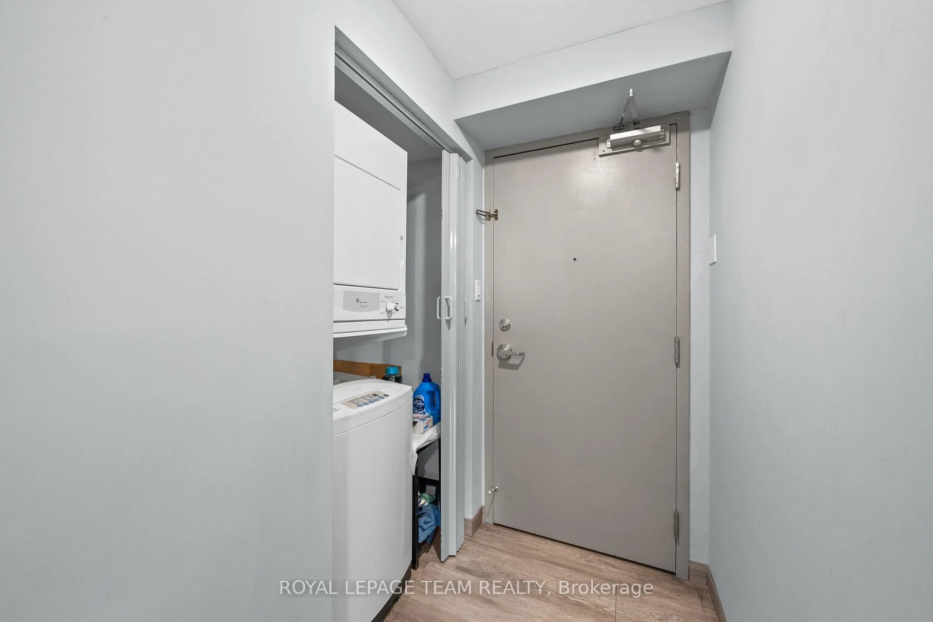 Photo 7 of Unit 611, 1440 Heron Road, Ottawa, Heron Gate — HOMEH