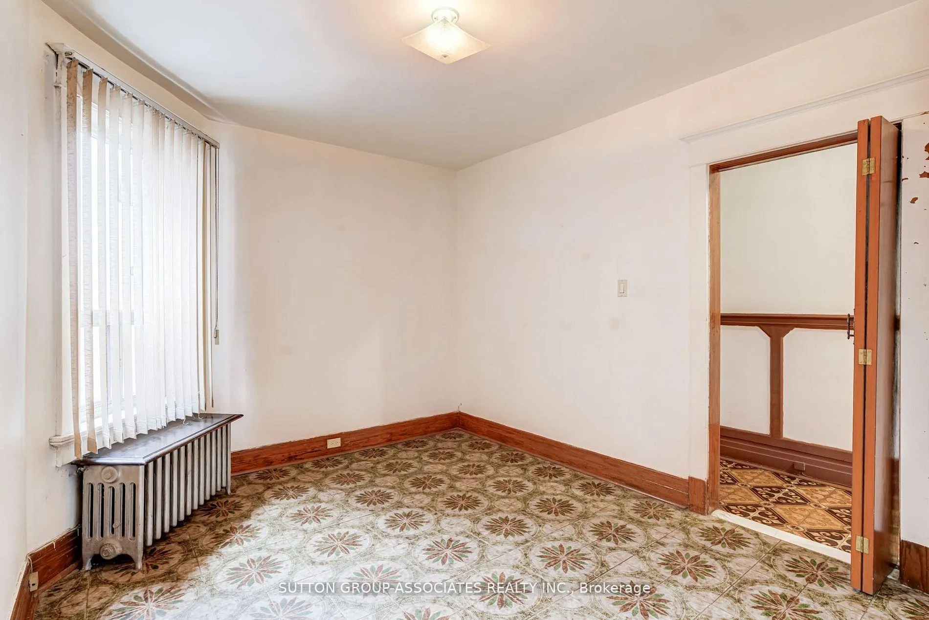 Photo 17 of 97 Pendrith Street, Toronto, Dovercourt-Wallace Emerson-Junction — HOMEH
