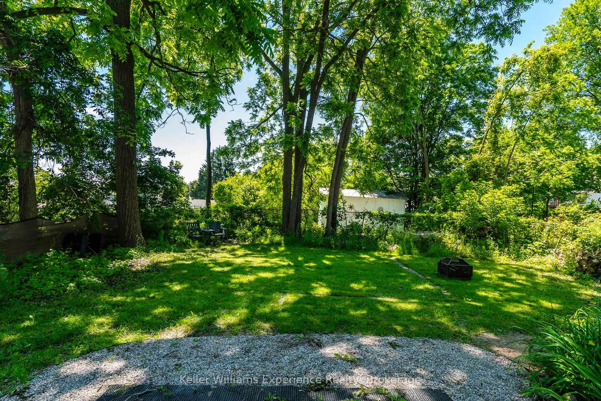 Photo 31 of 647 Ottawa Street, Midland — HOMEH