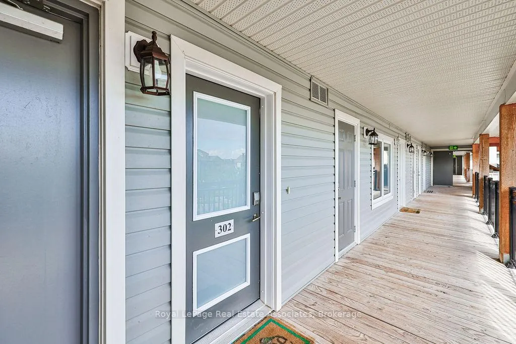 Photo 3 of Unit 302, 4 Anchorage Crescent, Collingwood — HOMEH