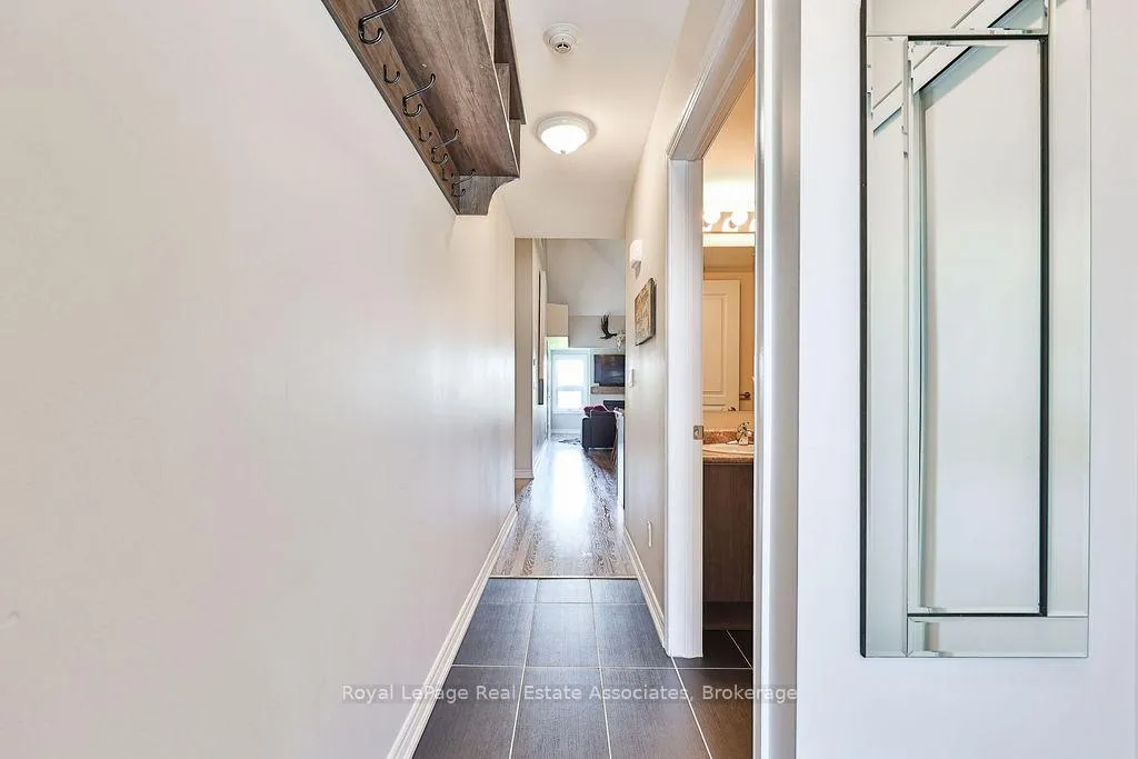 Photo 5 of Unit 302, 4 Anchorage Crescent, Collingwood — HOMEH