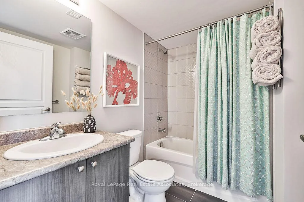 Photo 6 of Unit 302, 4 Anchorage Crescent, Collingwood — HOMEH
