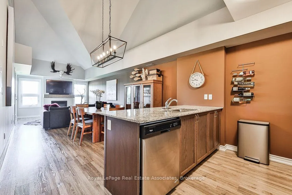 Photo 7 of Unit 302, 4 Anchorage Crescent, Collingwood — HOMEH