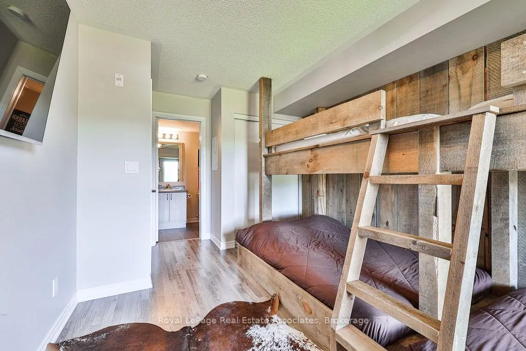 Photo 17 of Unit 302, 4 Anchorage Crescent, Collingwood — HOMEH