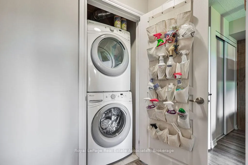 Photo 21 of Unit 302, 4 Anchorage Crescent, Collingwood — HOMEH
