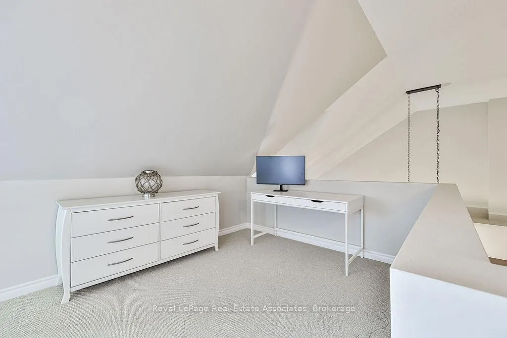 Photo 24 of Unit 302, 4 Anchorage Crescent, Collingwood — HOMEH
