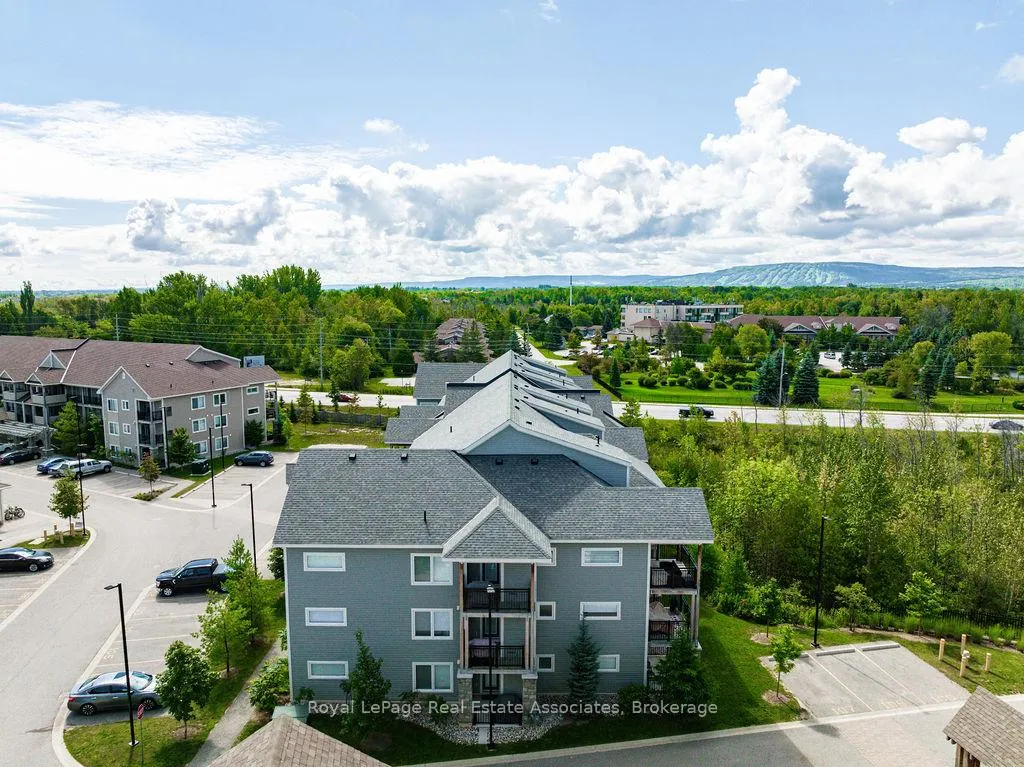 Photo 41 of Unit 302, 4 Anchorage Crescent, Collingwood — HOMEH